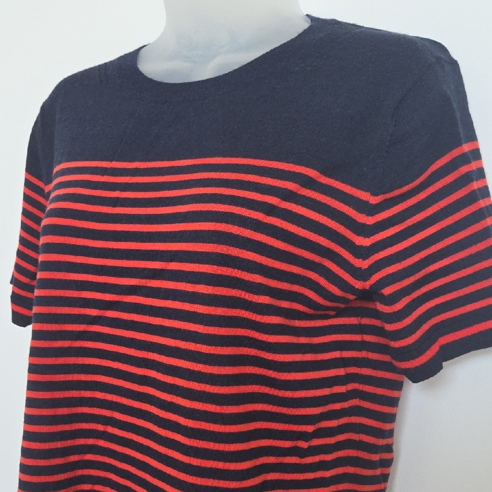 Banana Republic Merino Wool Navy and Red Short Sleeve Sweater